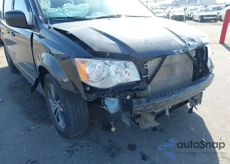 2017 Dodge Grand Caravan Sxt z USA, uszkodzony, nr VIN 2C4RDGCG3HR713604